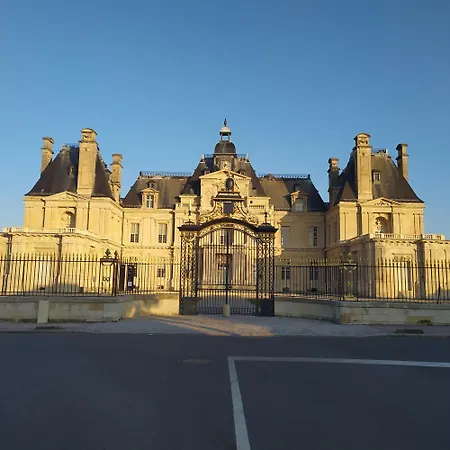 Bed and Breakfast Avec Piscine Proche De Paris Maisons-Laffitte